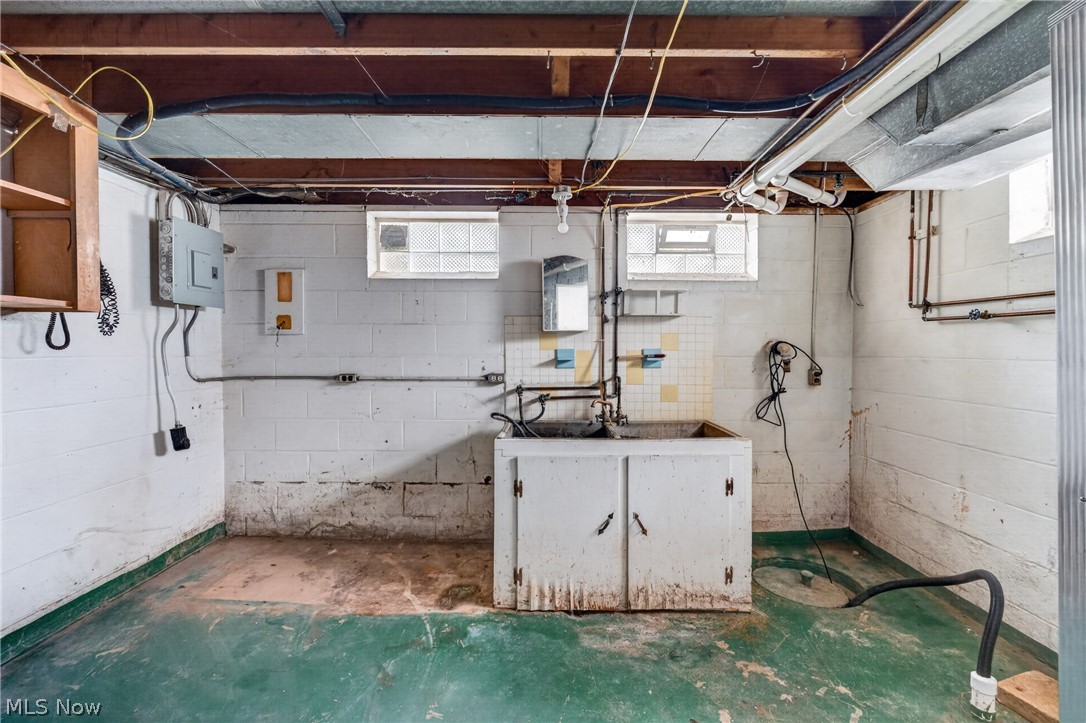 8252 Briarwood Drive Broadview Heights OH 44147
