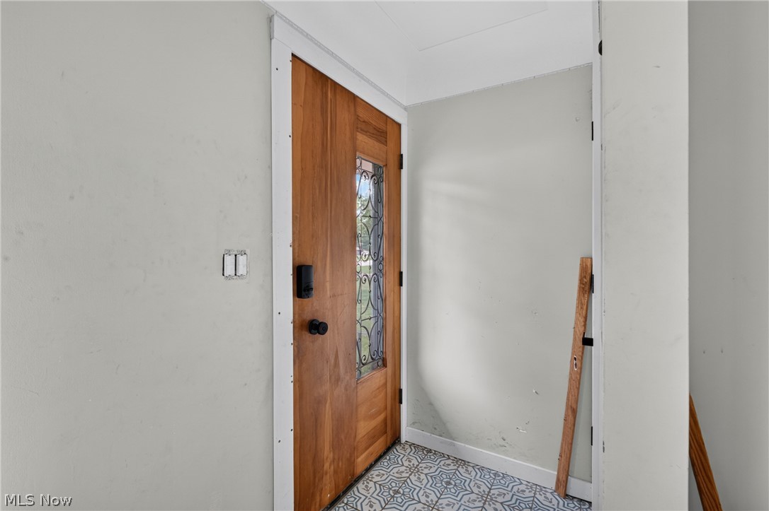 8252 Briarwood Drive Broadview Heights OH 44147