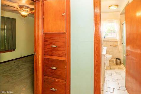 11817 Lincoln Way NW Massillon OH 44647