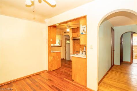11817 Lincoln Way NW Massillon OH 44647