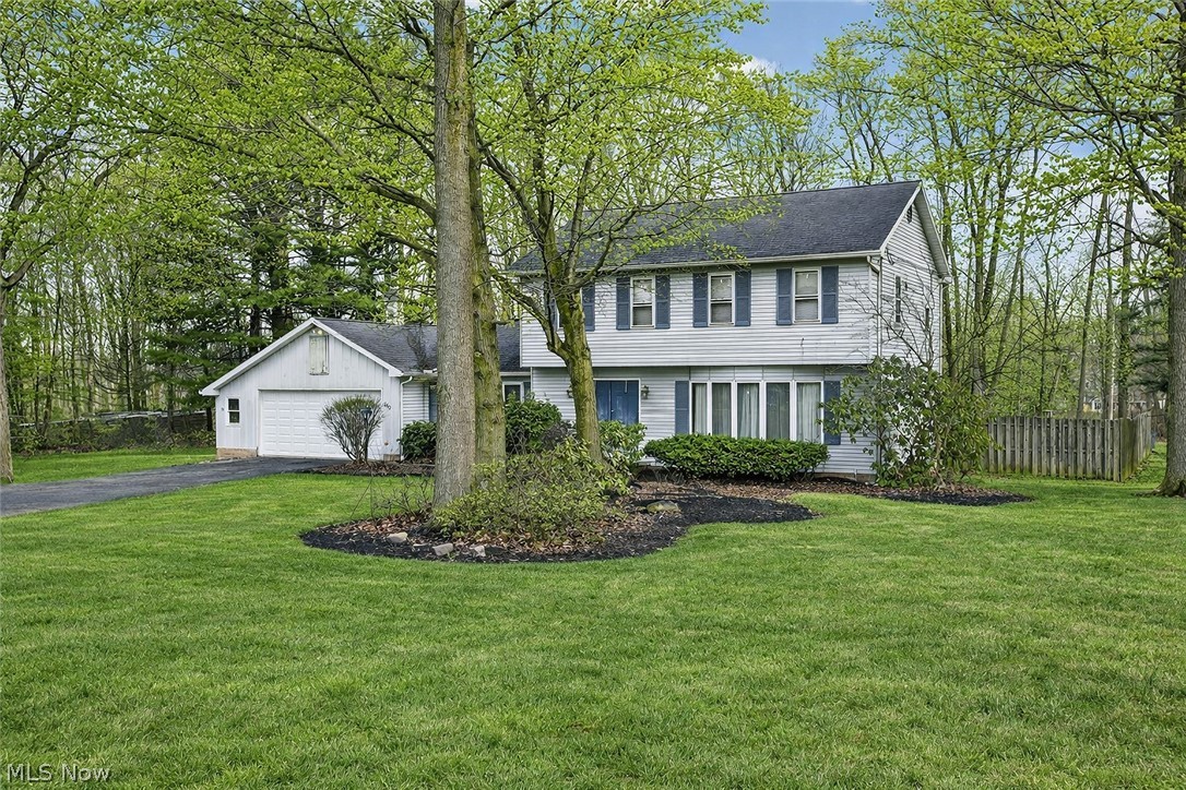 840 Carriage Hill Drive Salem OH 44460