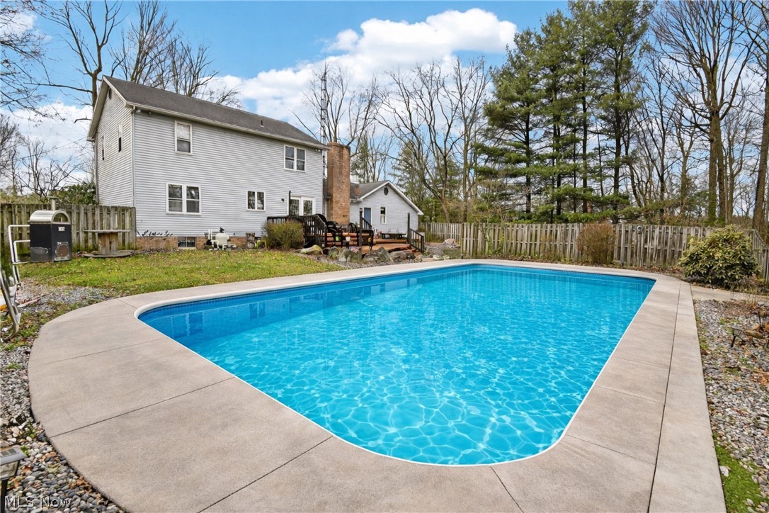 840 Carriage Hill Drive Salem OH 44460