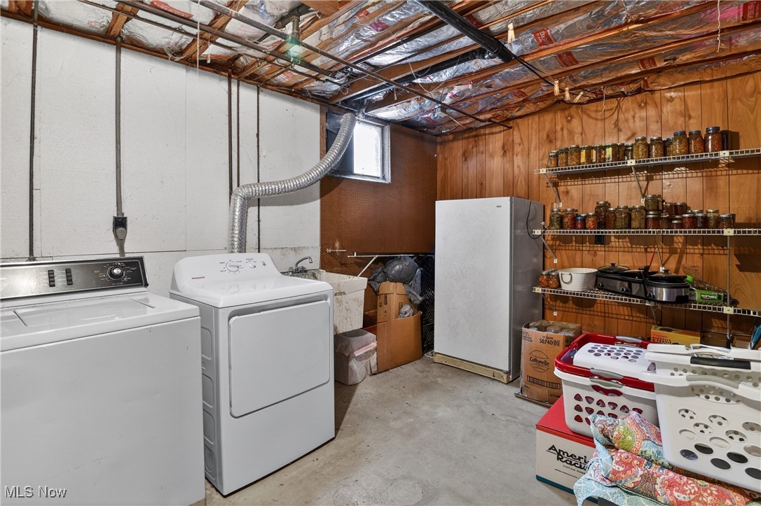 840 Carriage Hill Drive Salem OH 44460