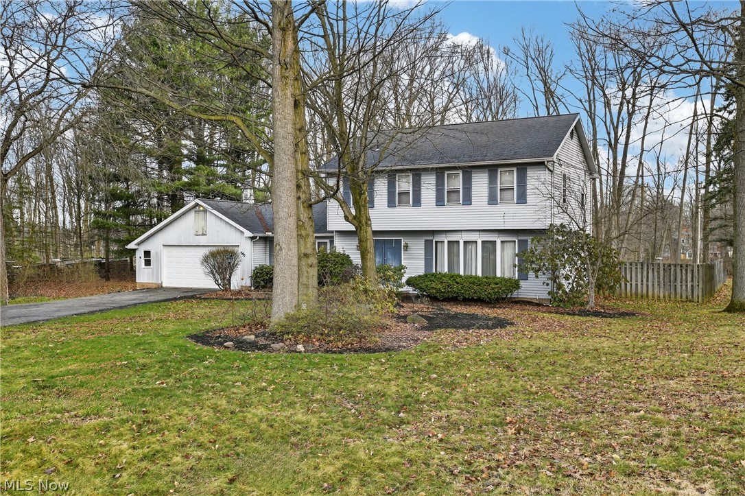 840 Carriage Hill Drive Salem OH 44460