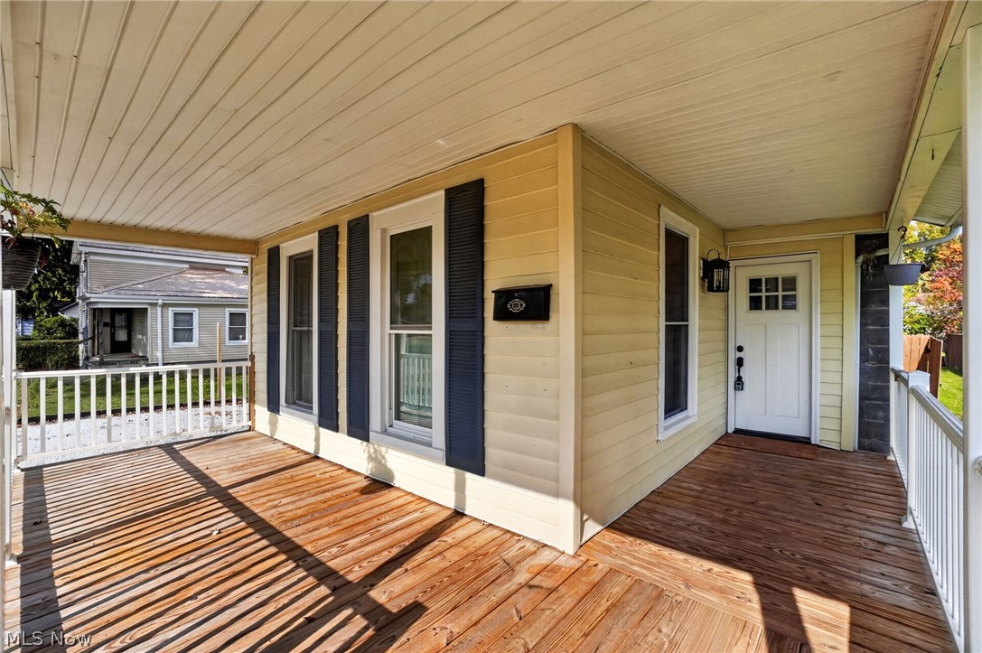 291 Vine Street Geneva OH 44041
