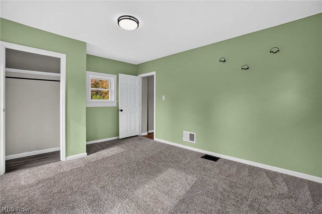 291 Vine Street Geneva OH 44041