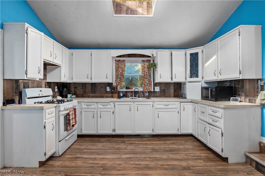 1413 W 19th Street Lorain OH 44052