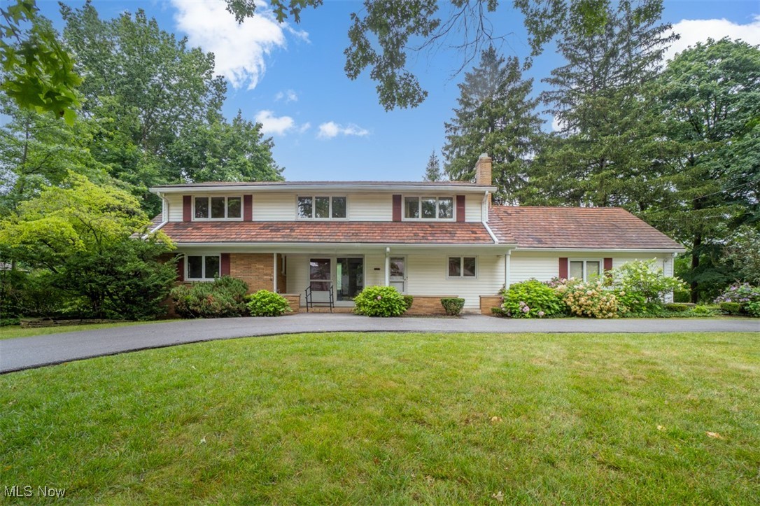 16125 Parkland Drive Shaker Heights OH 44120