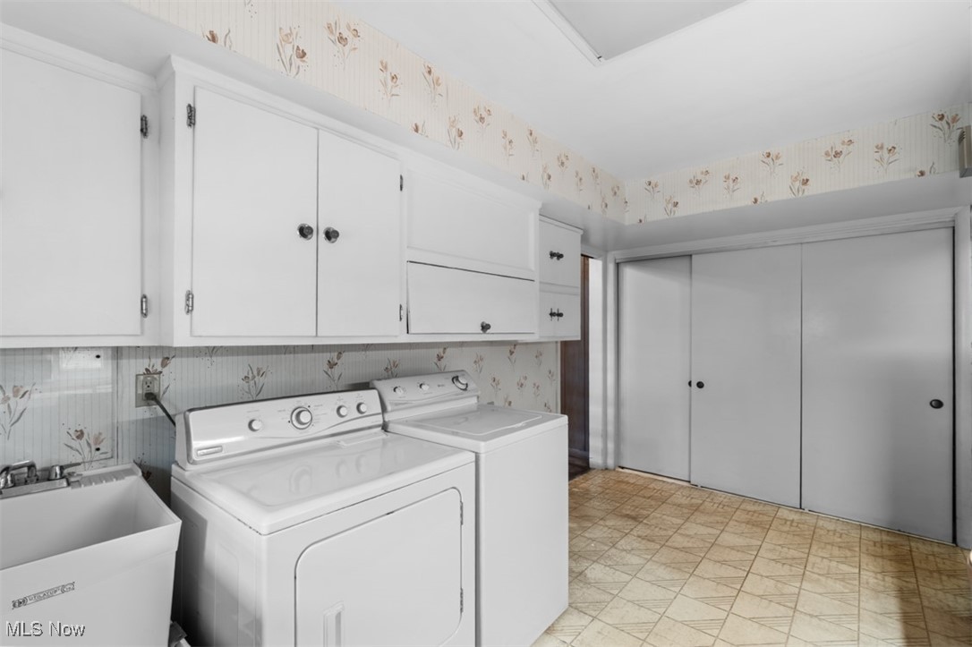 16125 Parkland Drive Shaker Heights OH 44120