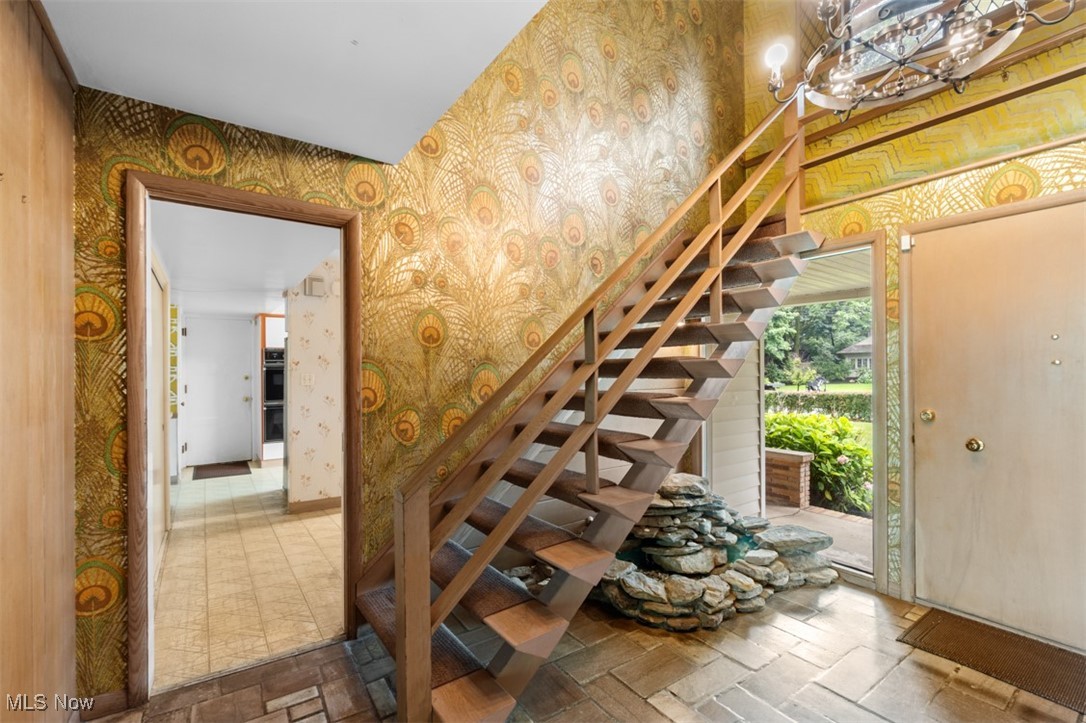 16125 Parkland Drive Shaker Heights OH 44120