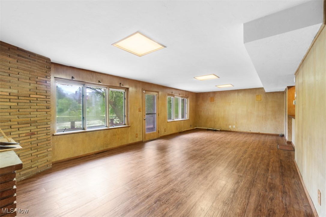 16125 Parkland Drive Shaker Heights OH 44120