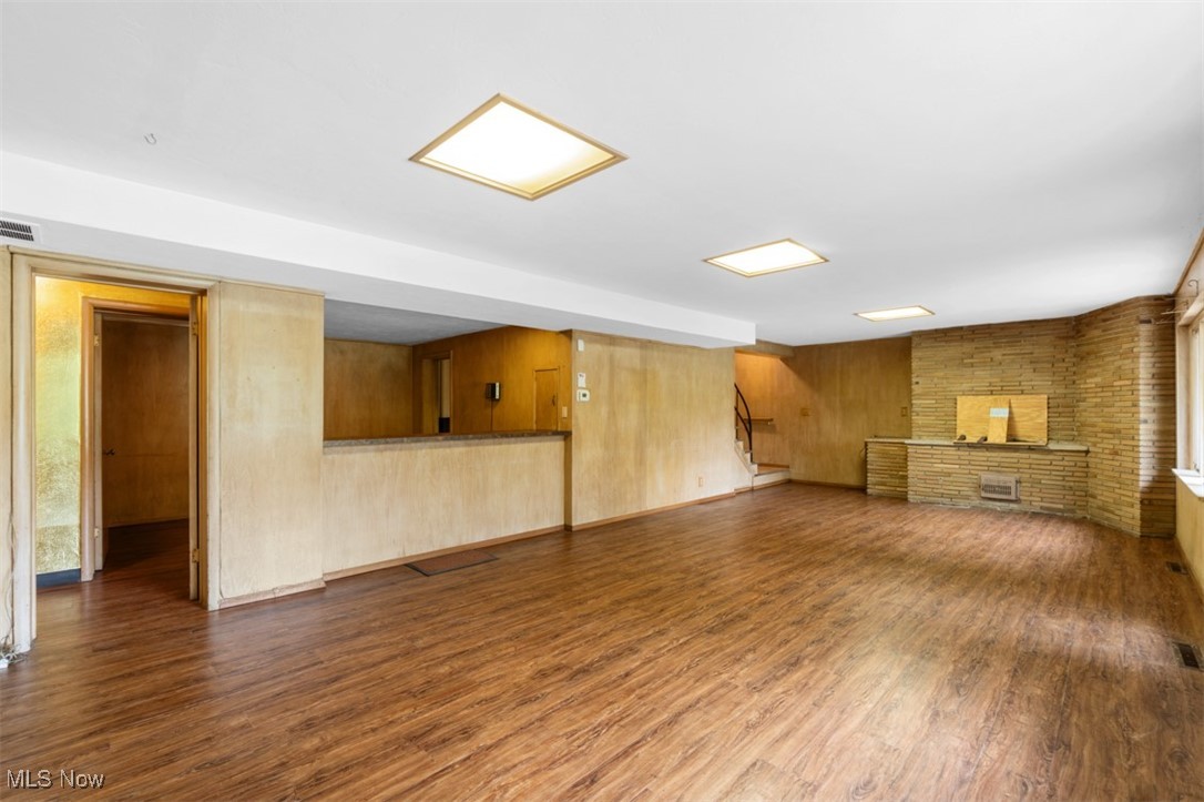 16125 Parkland Drive Shaker Heights OH 44120