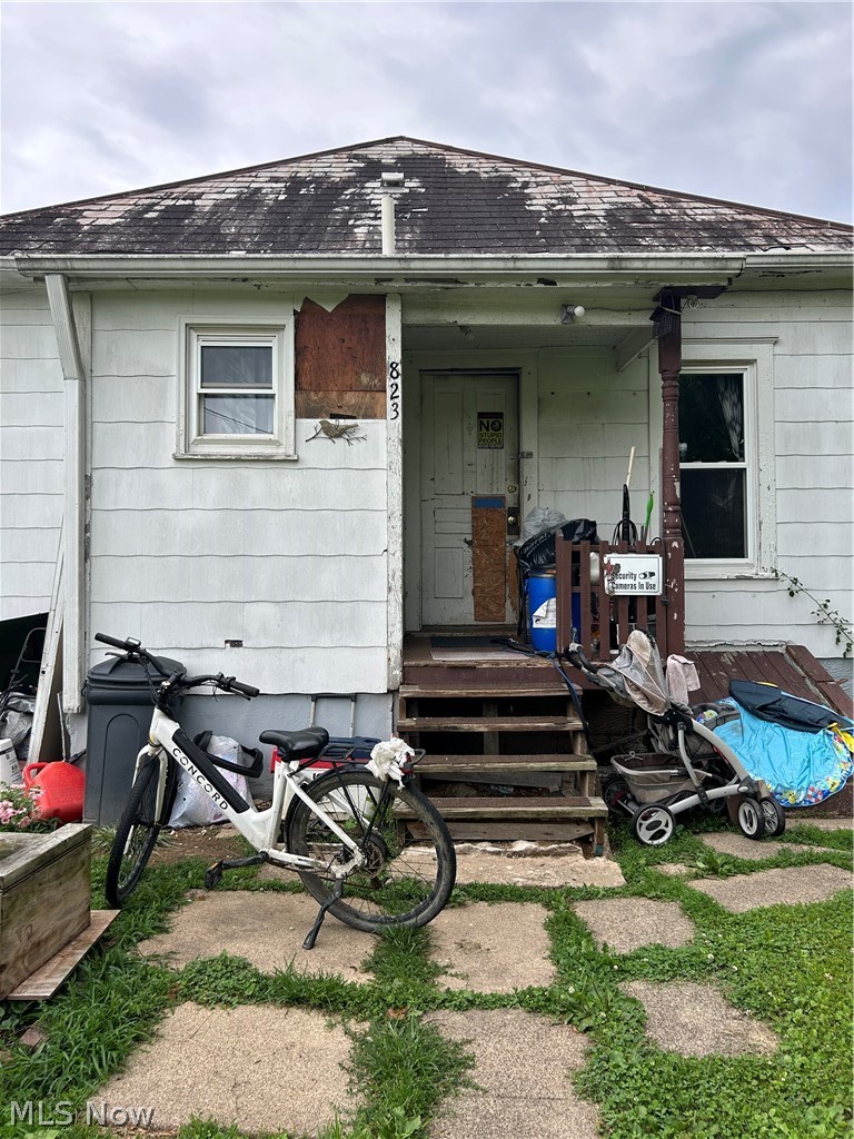 823 Graham Avenue Cambridge OH 43725