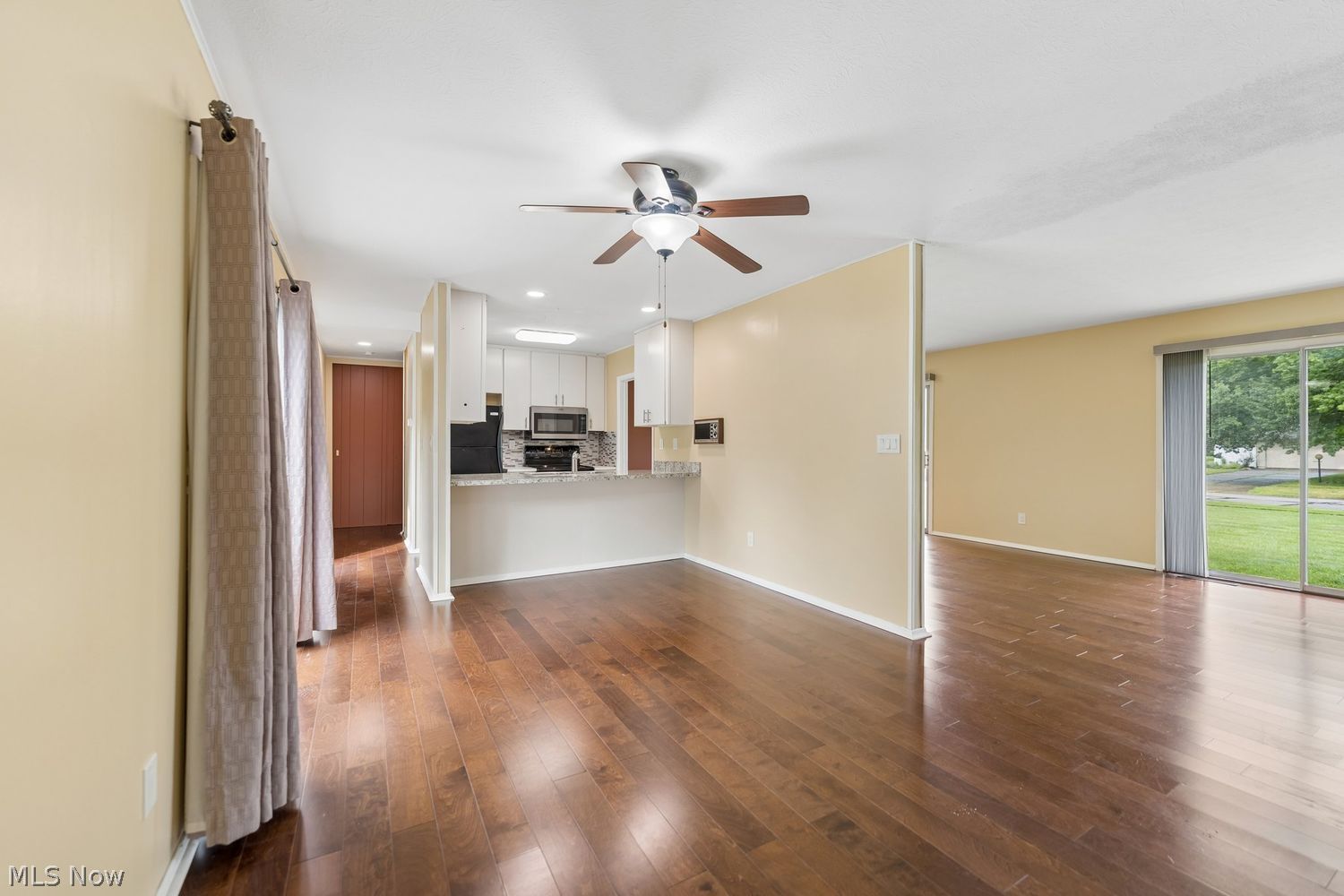 6372 Creekside Lane North Ridgeville OH 44039