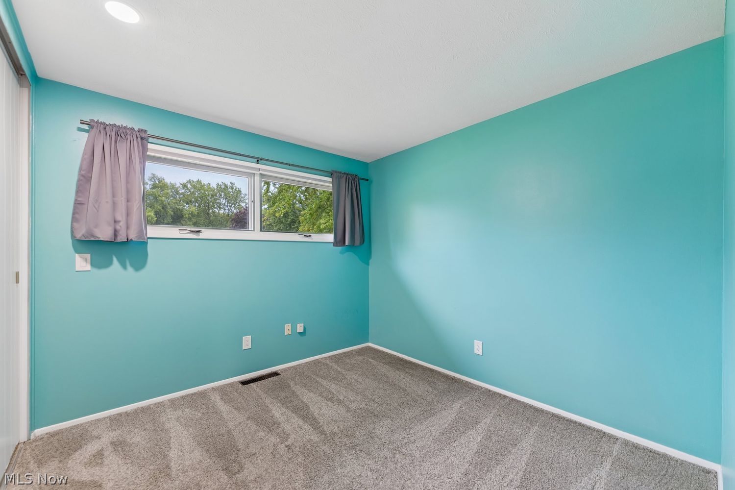 6372 Creekside Lane North Ridgeville OH 44039