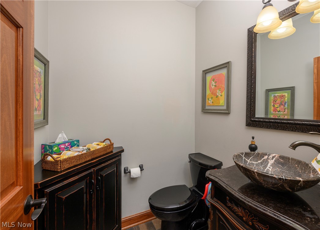 827 Mesa Verde Drive Barberton OH 44203