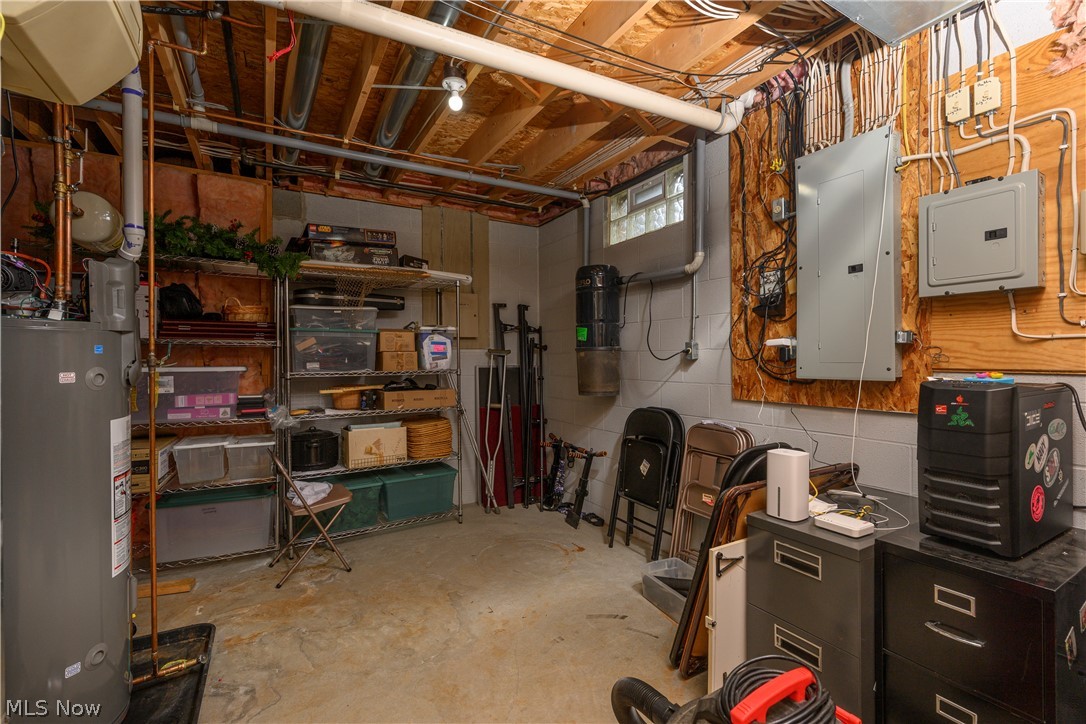 827 Mesa Verde Drive Barberton OH 44203