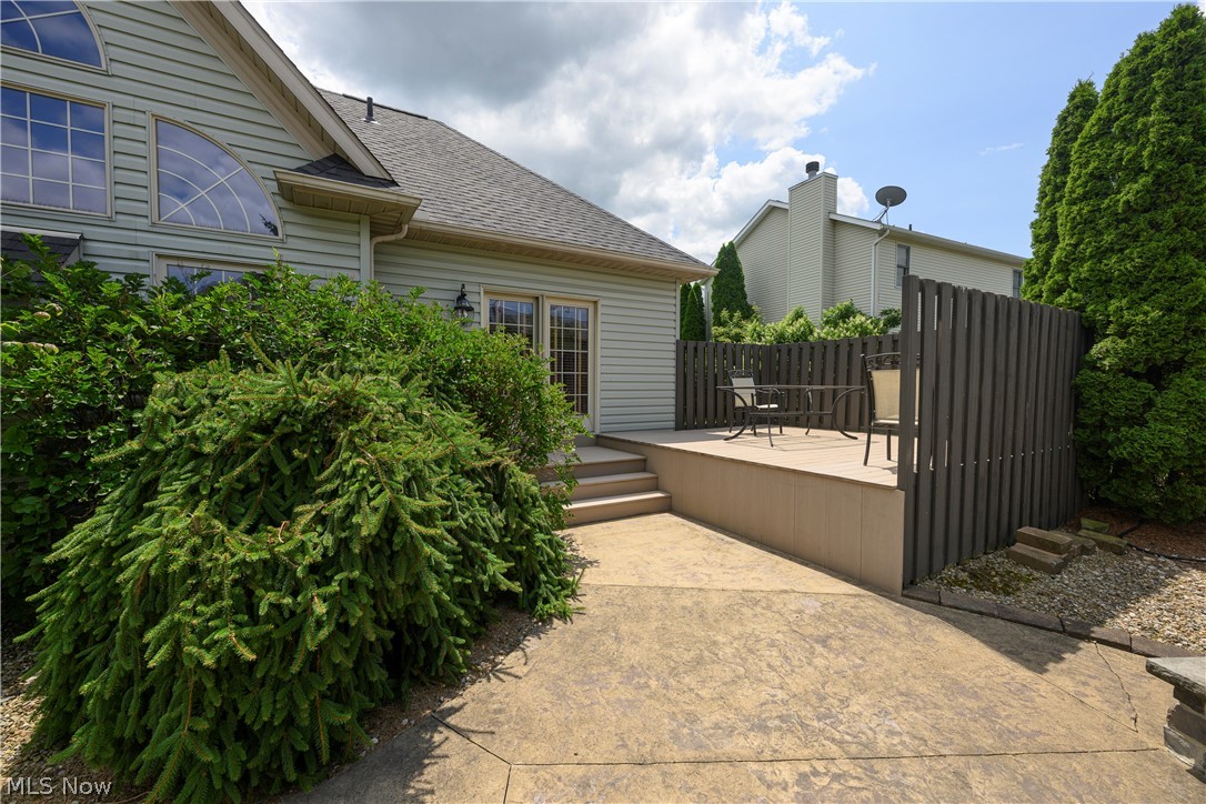 827 Mesa Verde Drive Barberton OH 44203