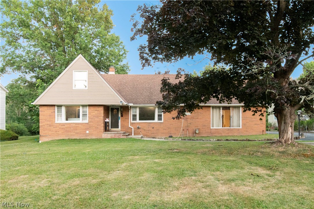 26314 N Woodland Road Beachwood OH 44122