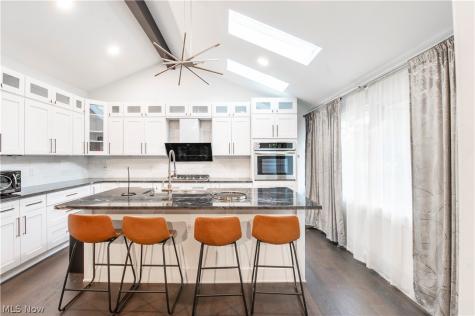 26314 N Woodland Road Beachwood OH 44122