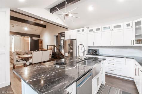 26314 N Woodland Road Beachwood OH 44122