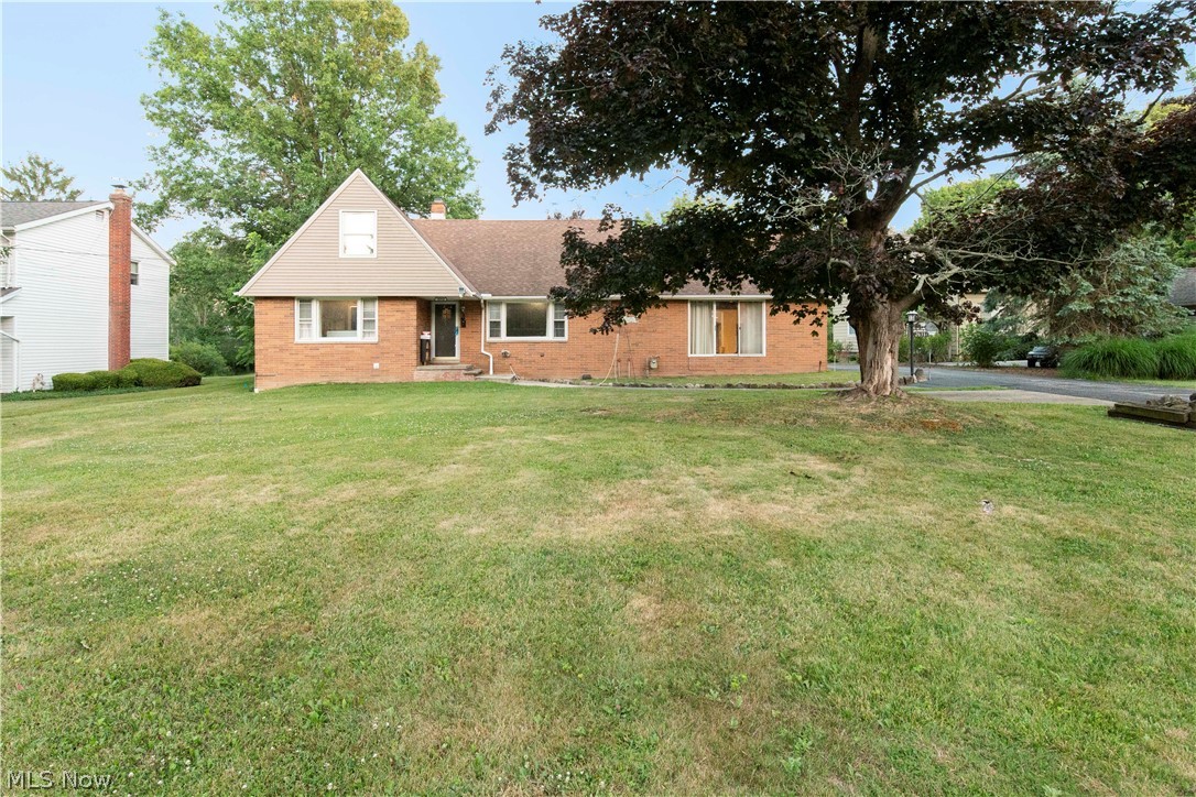 26314 N Woodland Road Beachwood OH 44122