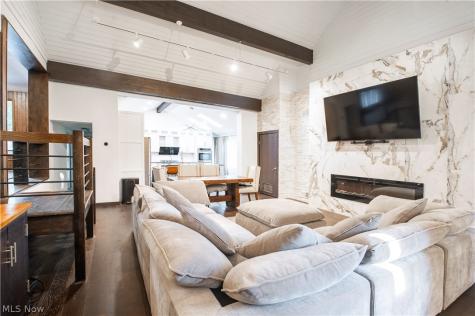 26314 N Woodland Road Beachwood OH 44122
