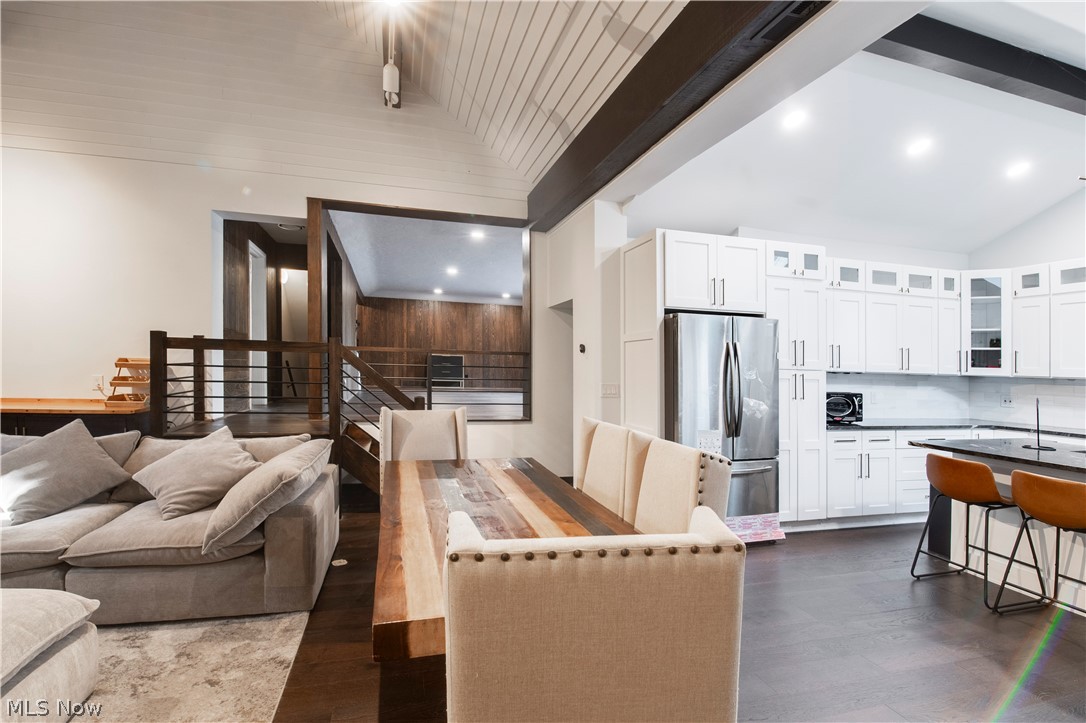 26314 N Woodland Road Beachwood OH 44122