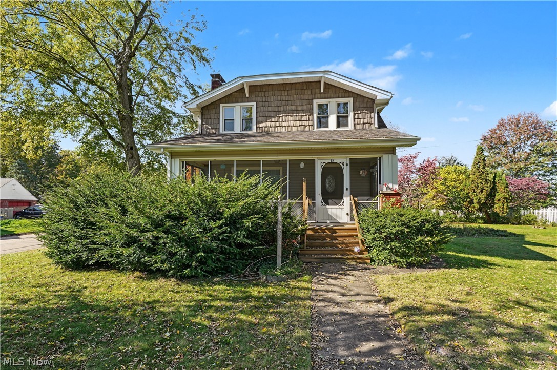 32 Hawk Avenue Akron OH 44312