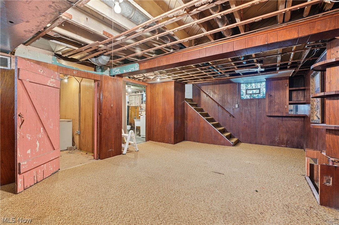 32 Hawk Avenue Akron OH 44312