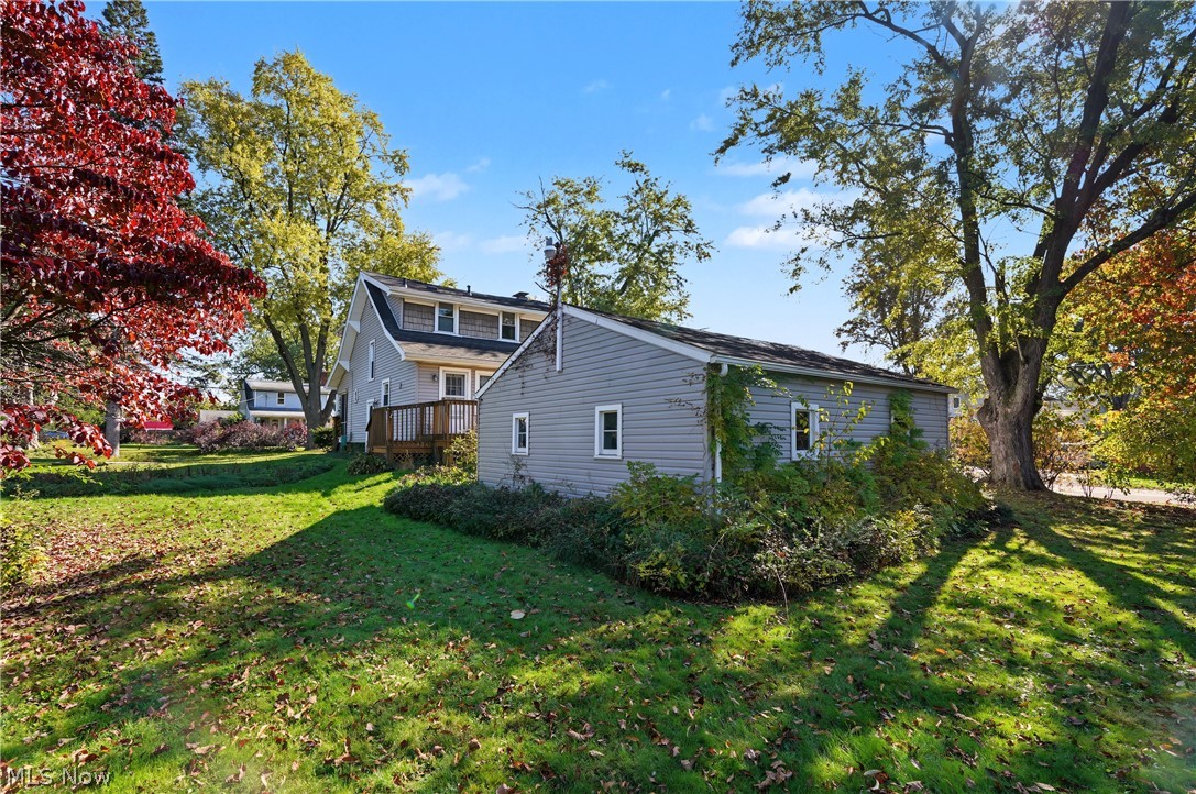 32 Hawk Avenue Akron OH 44312
