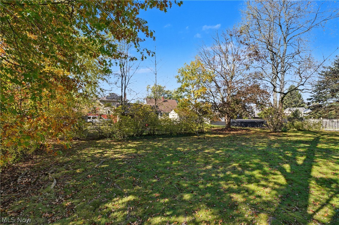 32 Hawk Avenue Akron OH 44312