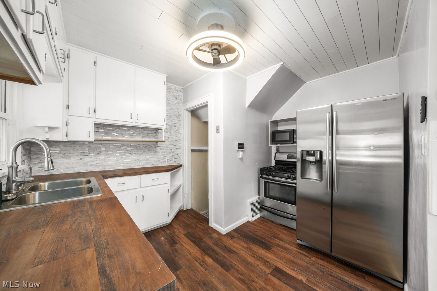 731 Notre Dame Avenue Cuyahoga Falls OH 44221