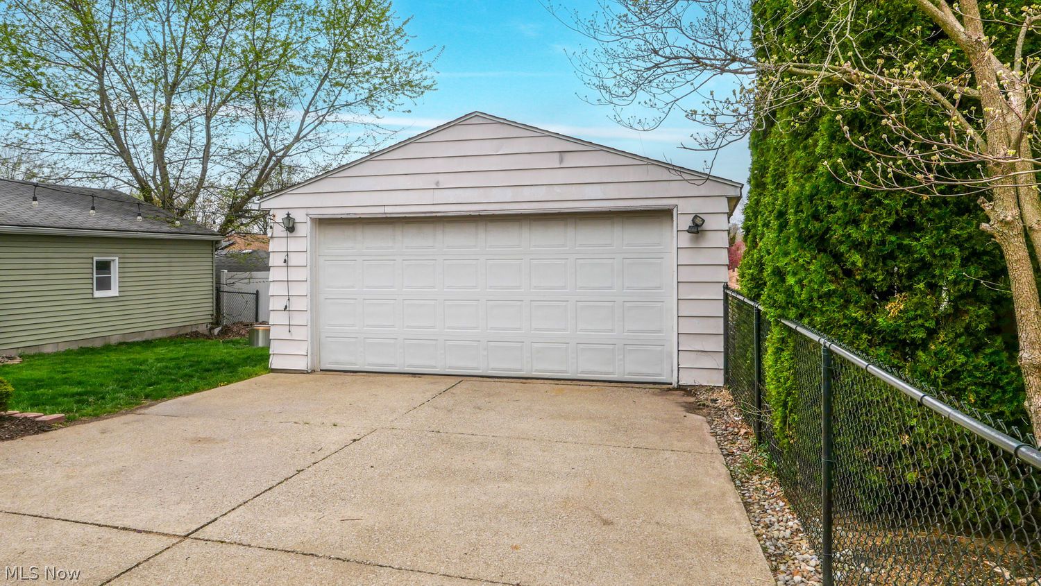 731 Notre Dame Avenue Cuyahoga Falls OH 44221