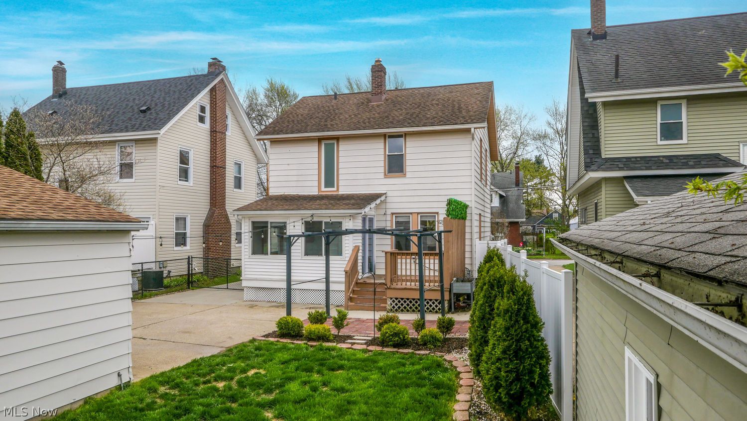 731 Notre Dame Avenue Cuyahoga Falls OH 44221