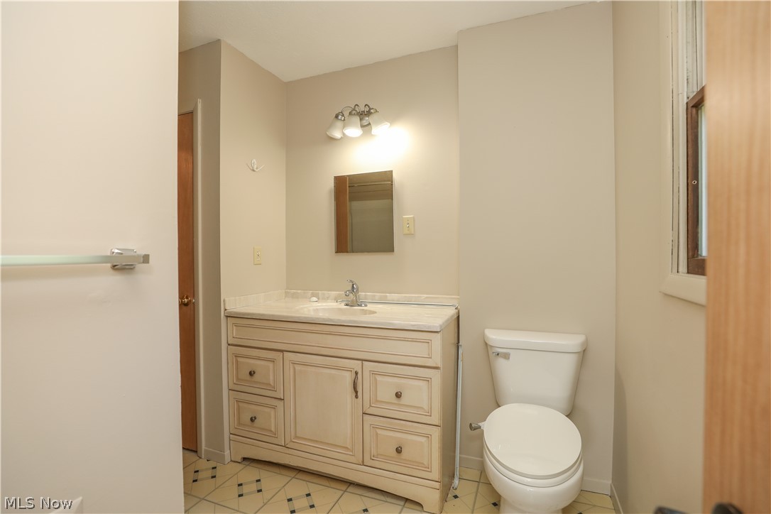 1164 Hartville Road Atwater OH 44201
