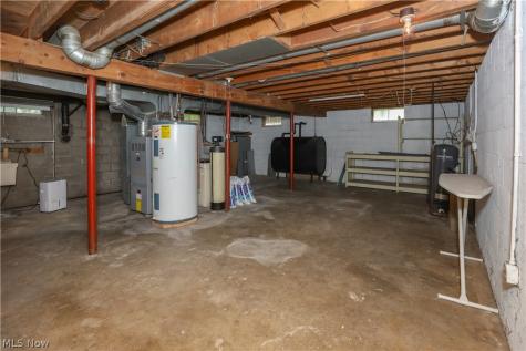 1164 Hartville Road Atwater OH 44201