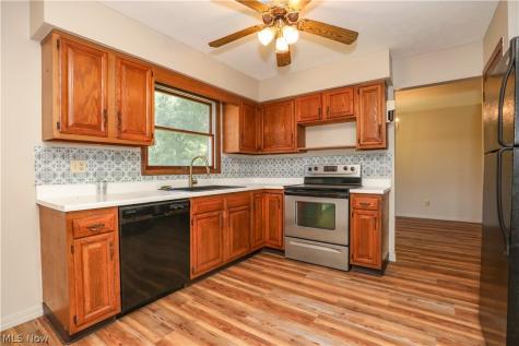 1164 Hartville Road Atwater OH 44201