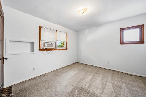 19571 Monterey Avenue Euclid OH 44119