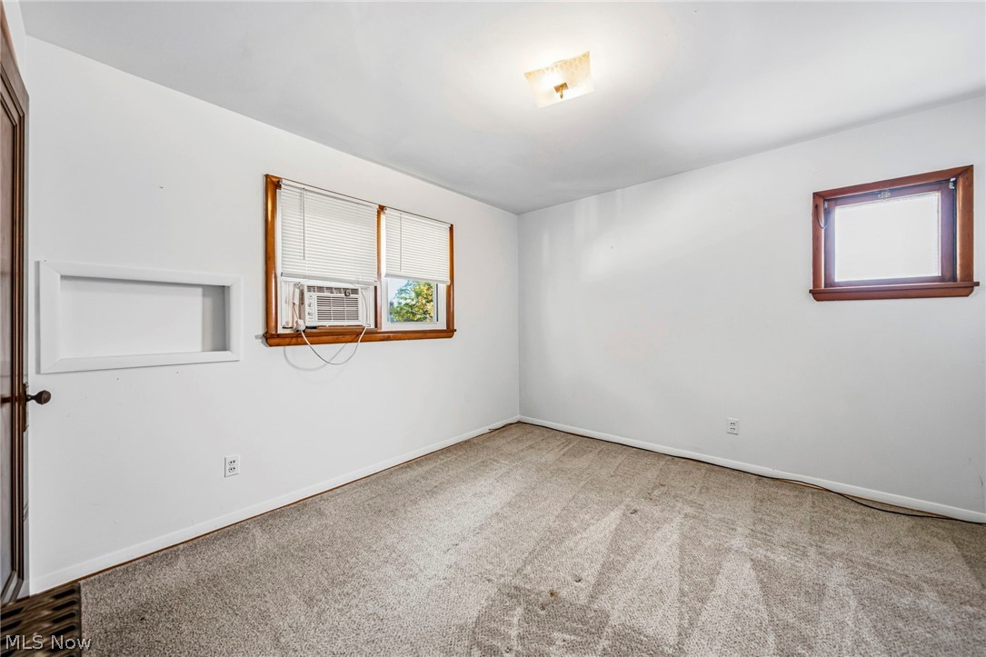 19571 Monterey Avenue Euclid OH 44119