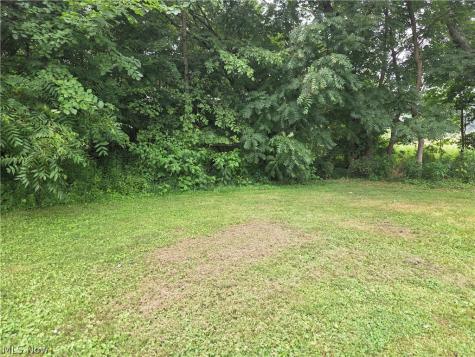 3125 Trump Avenue SE Canton OH 44707