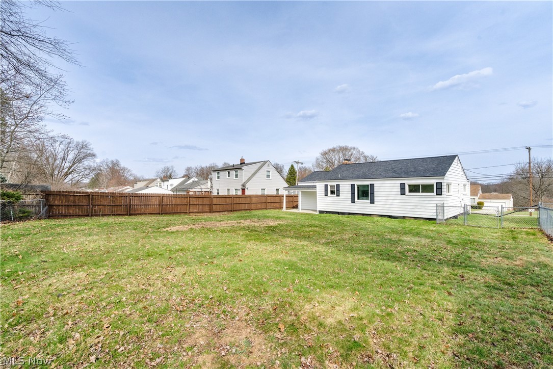 1984 S Schenley Avenue Youngstown OH 44511