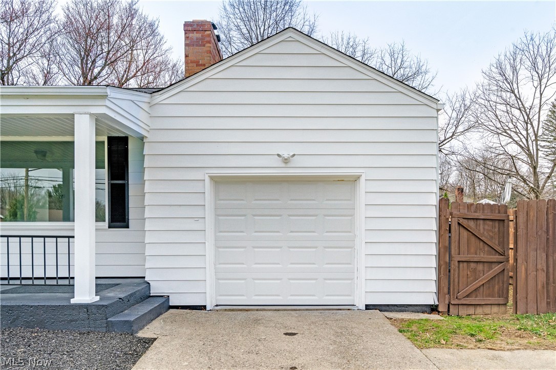 1984 S Schenley Avenue Youngstown OH 44511