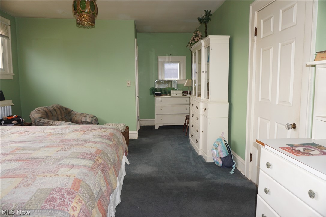 268 E 151 Street Cleveland OH 44110