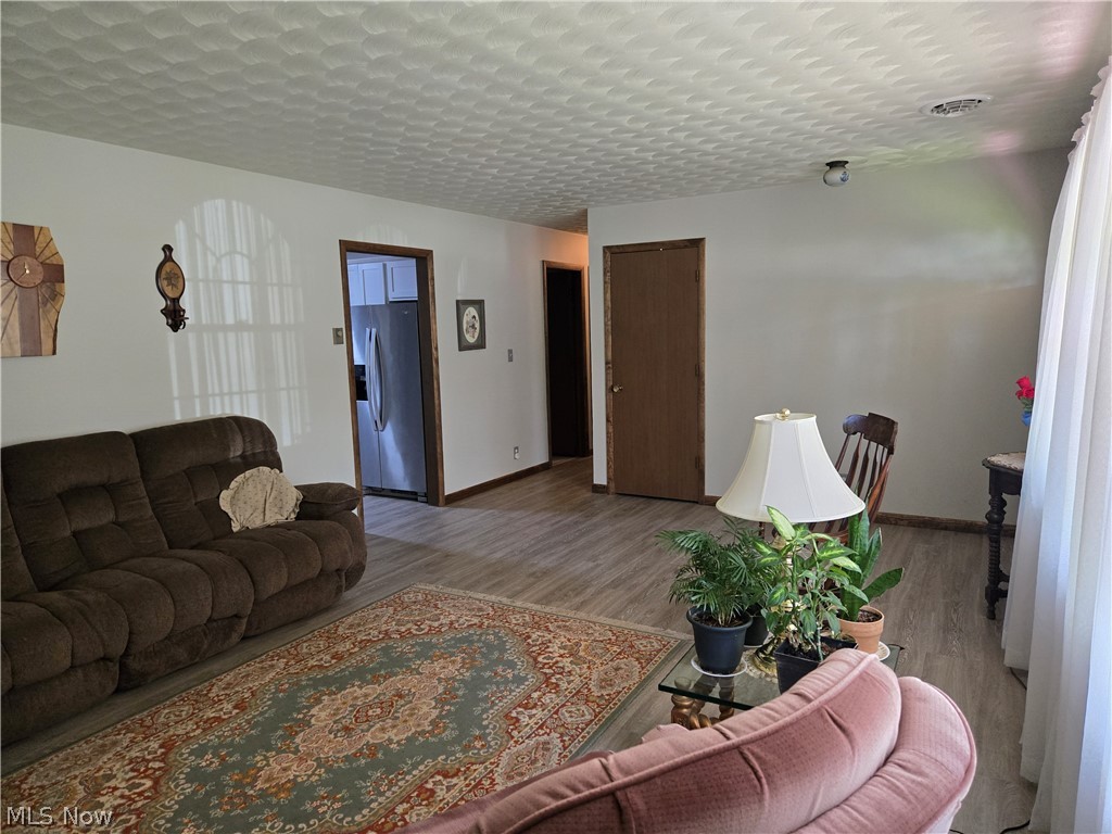 6065 Rollins Drive Nashport OH 43830
