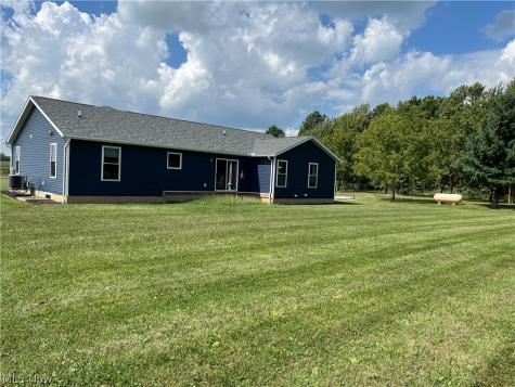 9175 Wohlgamuth Road West Salem OH 44287