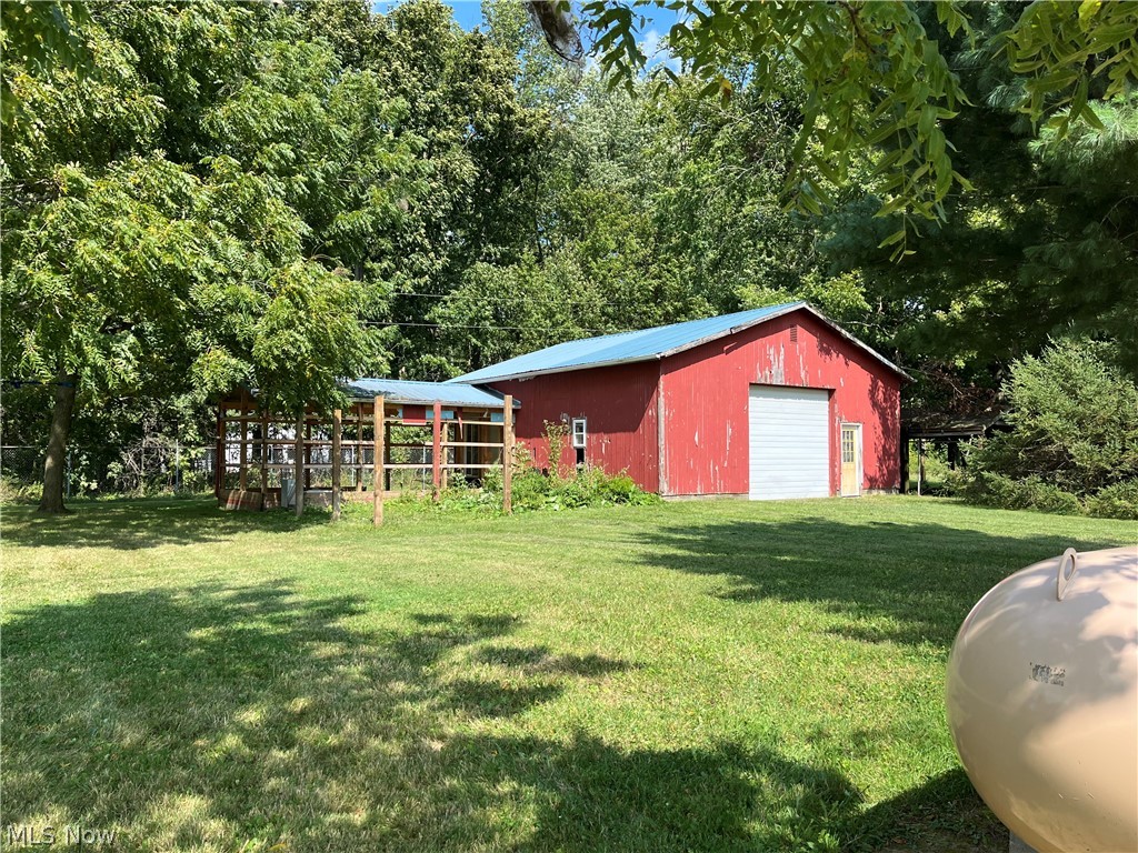 9175 Wohlgamuth Road West Salem OH 44287
