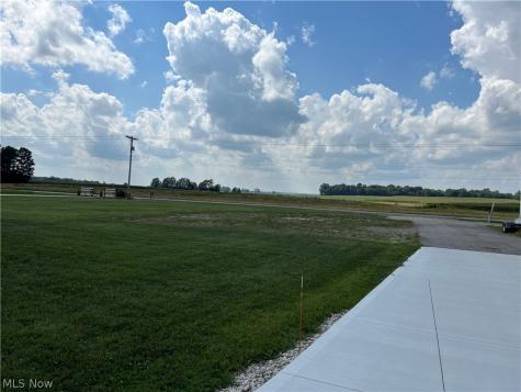 9175 Wohlgamuth Road West Salem OH 44287