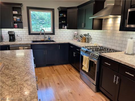 9175 Wohlgamuth Road West Salem OH 44287