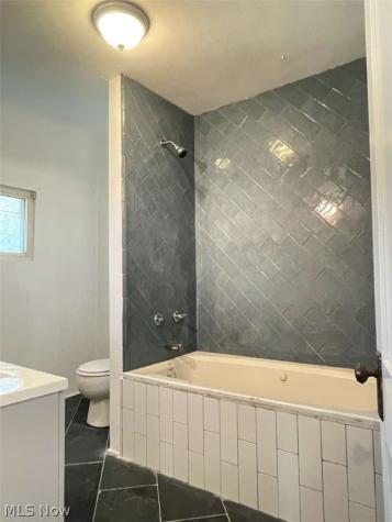 1026 E 148th Street Cleveland OH 44110